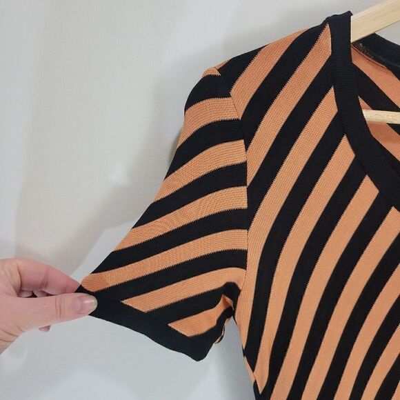 Jay'Z Peach & Black Knit Diagonal Stripes Short Sleeve Tee Too - Picture 4 of 8